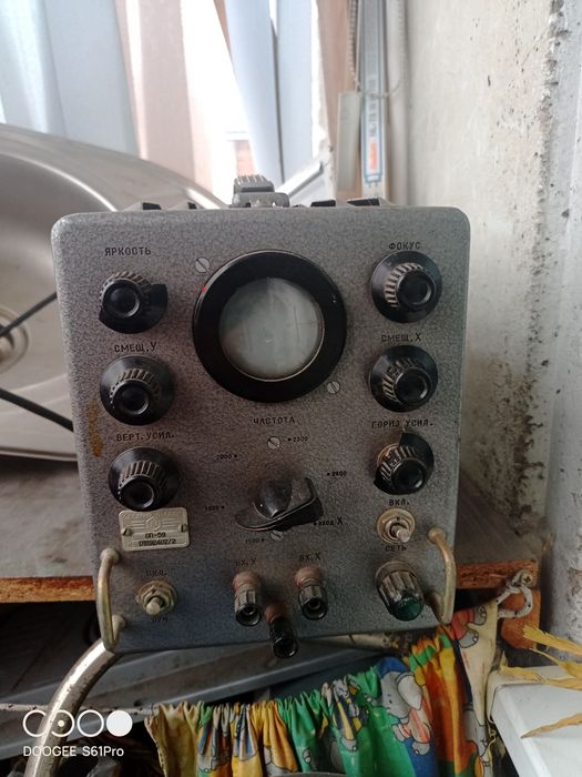 Осциллограф  советский старый