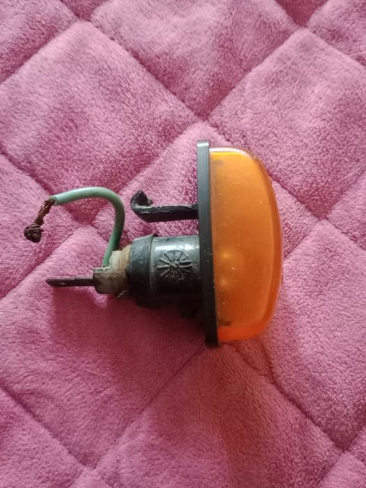 Поворотник в хорошем состоянии