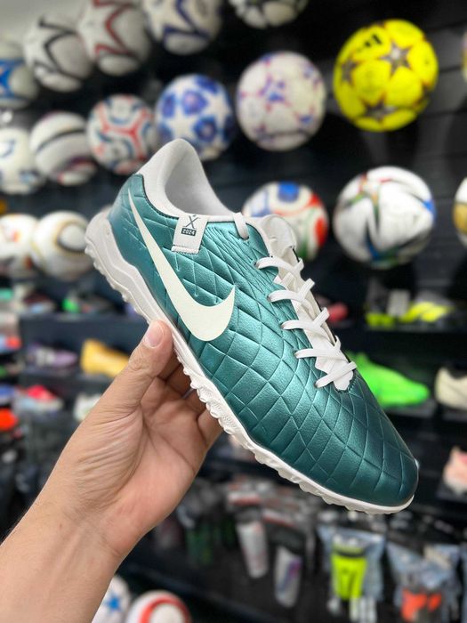 Сороконожки Nike