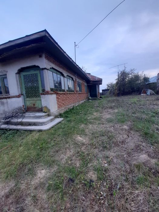 Casa de vanzare Poienarii Rali