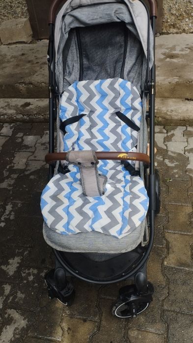 Срочно продается коляска