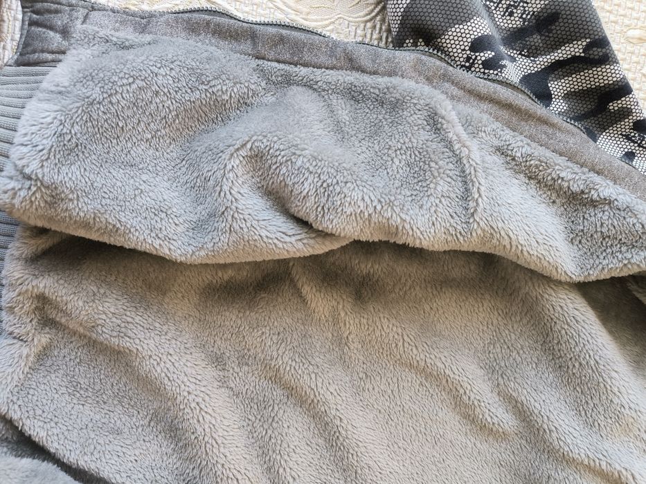 Сив суичър,р.158 см.