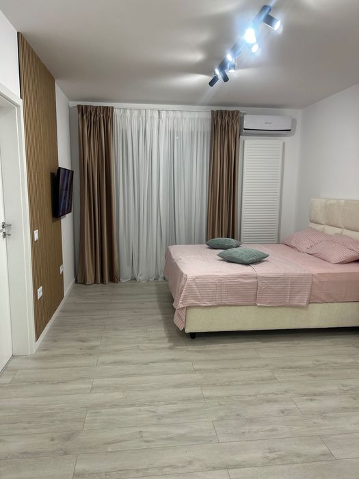 Garsonieră mobilată , balcon , bucătărie închisă , loc de parcare inclus , Diamantului Cristalului Scandinavia Lidl