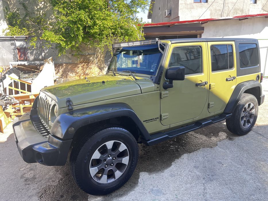 Jeep Wrangler Unlimited 2.8 CRD Sahara  Edition 2014 sau schimb +- dif