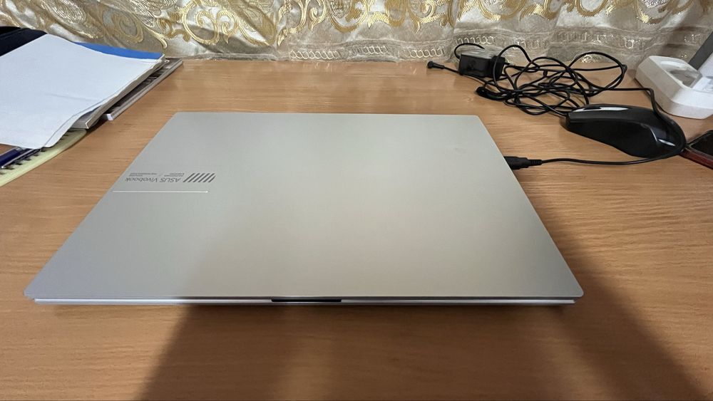 Asus vivo book  хорошо состояние