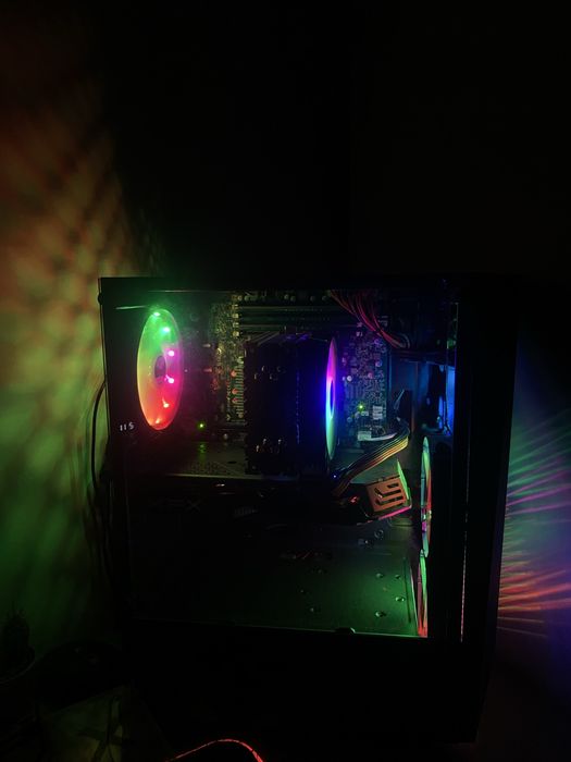 Calculator gaming nou intel Xeon E3-1230, v5 ( i7 6700 ), 1TB+ HDD