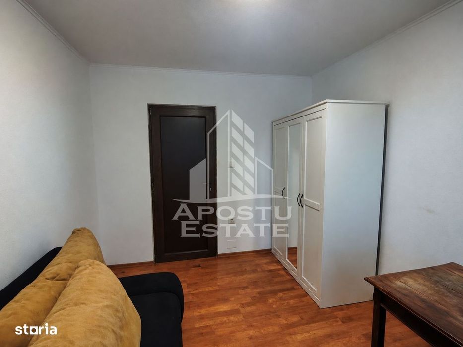 Apartament de inchiriat 3 camere, centrala proprie, etaj 1, zona Dacia