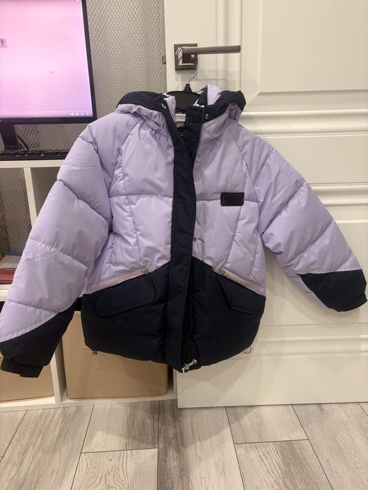 Куртка новая на девочку