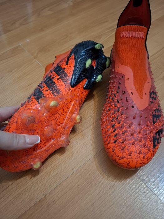 Адидас придатор 37, 39 размер