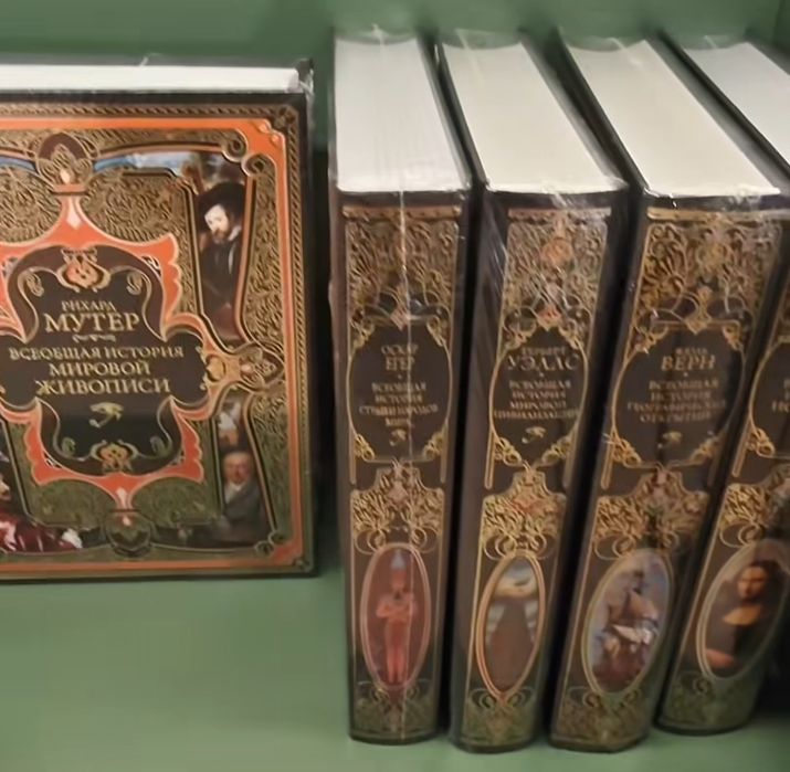 Продается библиотека. Кожа. Италия. Премиум класса.