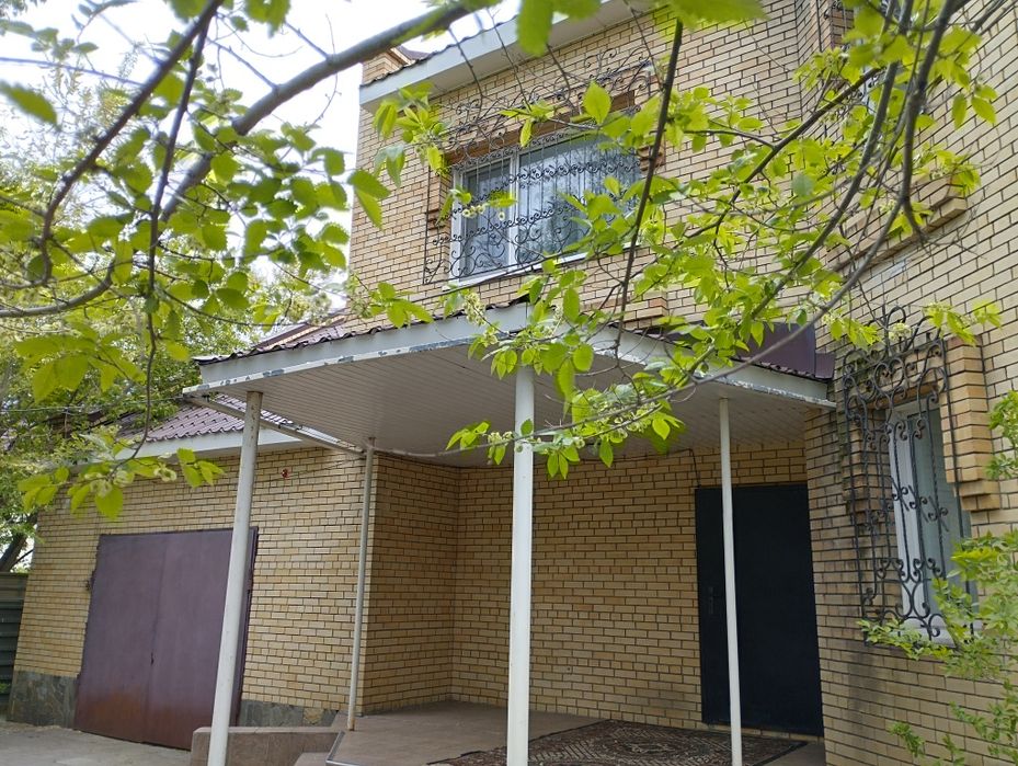 Коттедж под бизнес