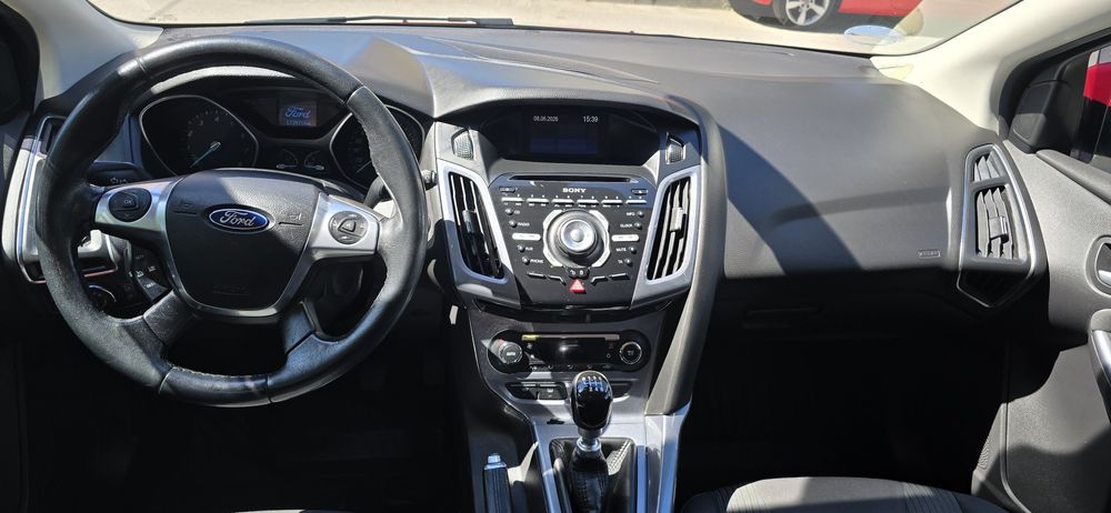 FORD Focus 2012 — imagine 4