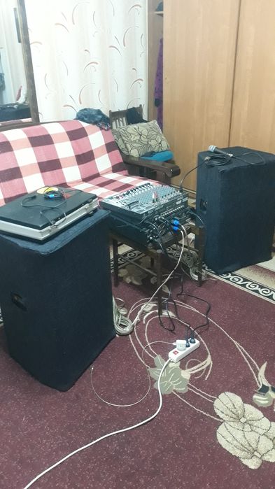 Музыкальная аппаратура.Срочно!