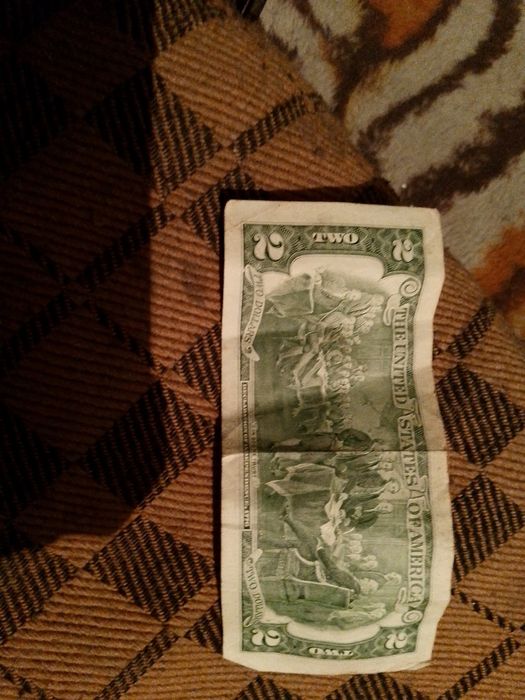 Два доллара продам