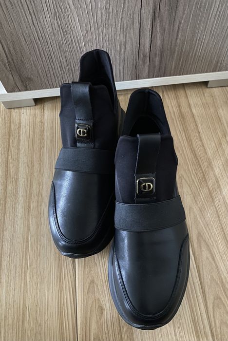 Женская обувь