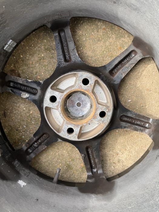 Джанти Darwin Racing 16”