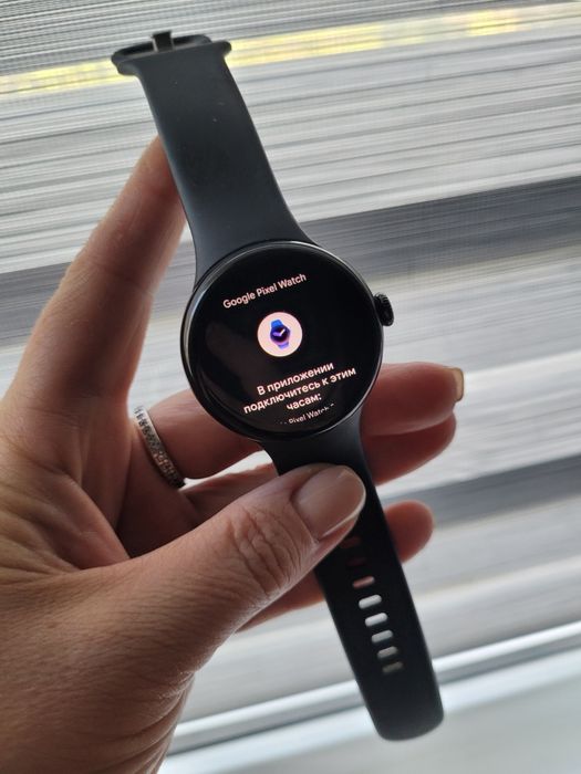 Продам Google Pixel Watch 2.