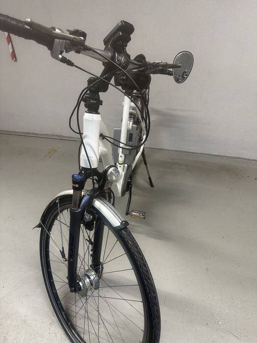 Bicicletă electrică FLYER – de vânzare (proiect/reparație)