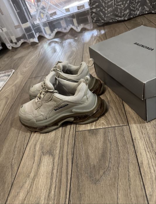 Balenciaga Triple S