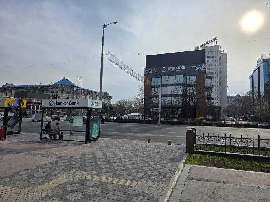 Сдаётся помещение Метро "Айбек " 44м2