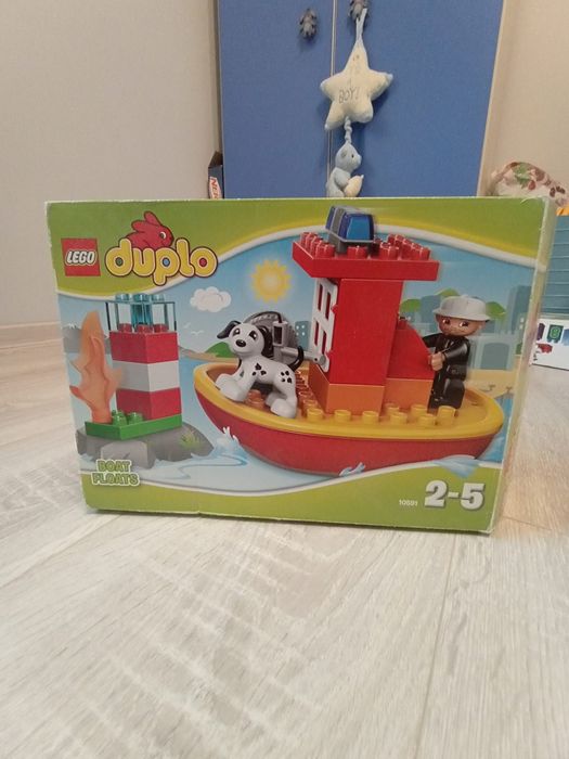 Lego Duplo barca de pompieri