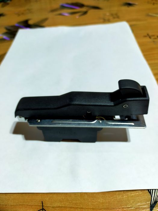 Продам кнопку на УШМ