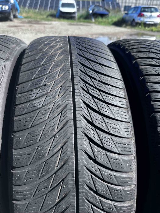 SET 4 Anvelope Iarna 225/60 R18 MICHELIN Pilot Alpin 5 ZP SUV Runflat