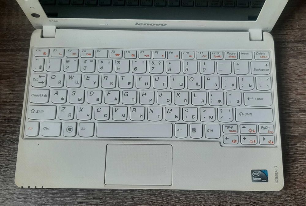 Нетбук Lenovo S100