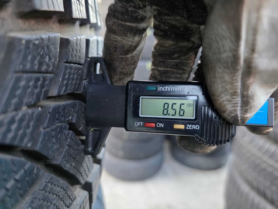 4бр Зимни гуми 225 45 19 - Goodyear