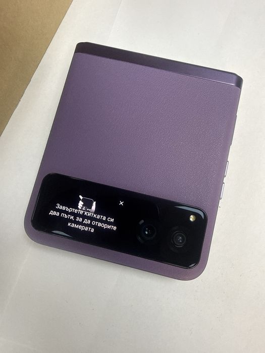 Motorola razr 40 8/256gb lilac Перфектен!