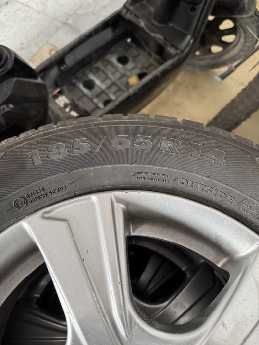 Продам диски с летней резиной