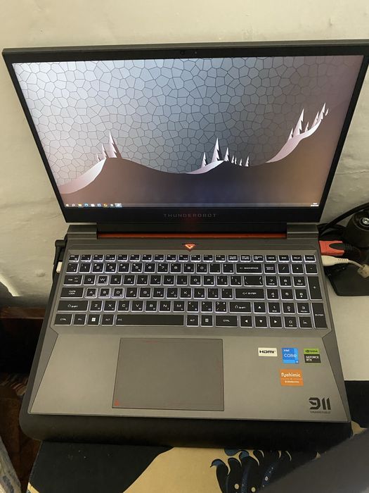 Продается игровой ноутбук Thunderrobot 911x Wild Hunter G2D