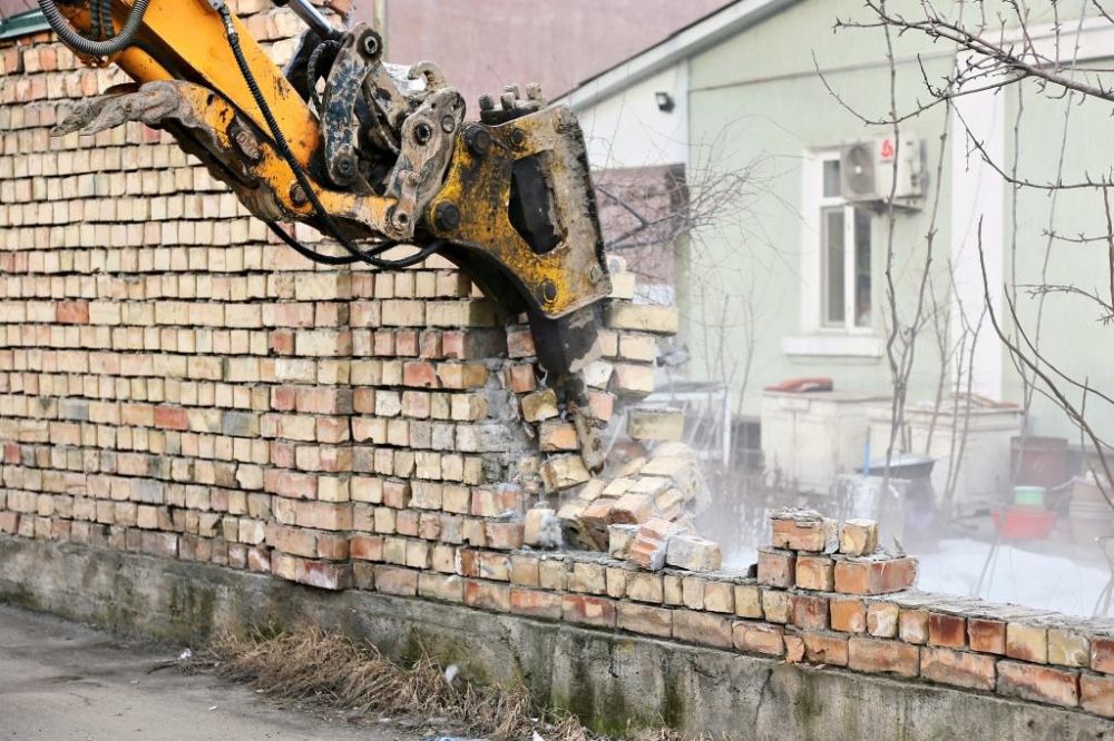 Качственный снос и демонтаж зданий