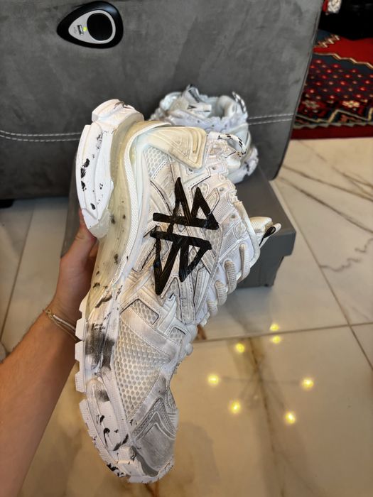 Balenciaga Runner Graffiti 45