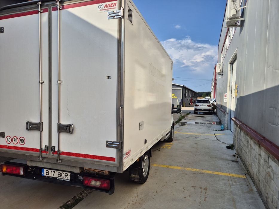 Ford tranzit izoterma