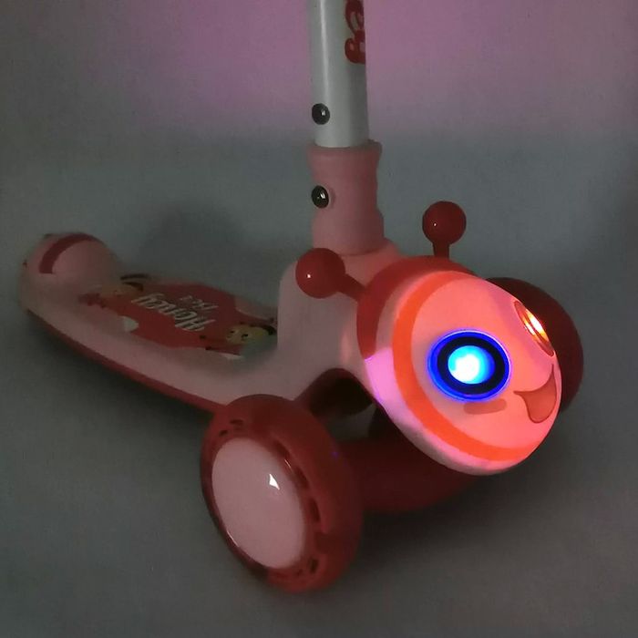 Детска тротинетка, Сгъваема, Светеща, Музикална, Розова, Пчела

Очаква