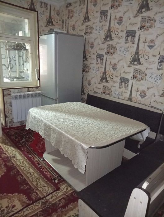 5-maktab yonida 3 xonali kvartira ijaraga beriladi.
