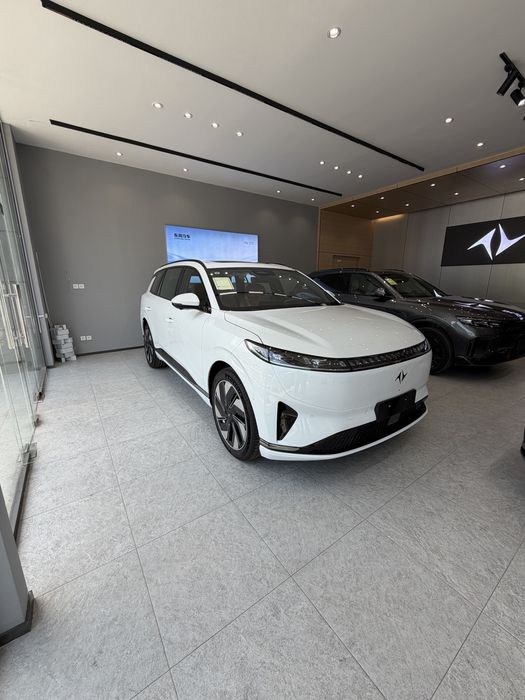 Donfeng 008 фулл комплектация 2025