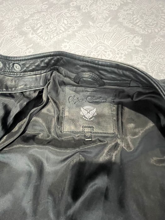 Мъжко кожено яке на superdry