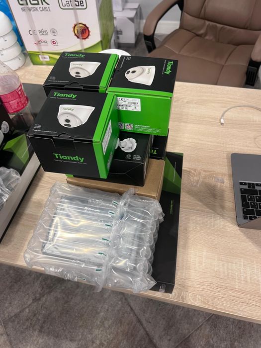 КУПИ комплект видеонаблюдения 100%