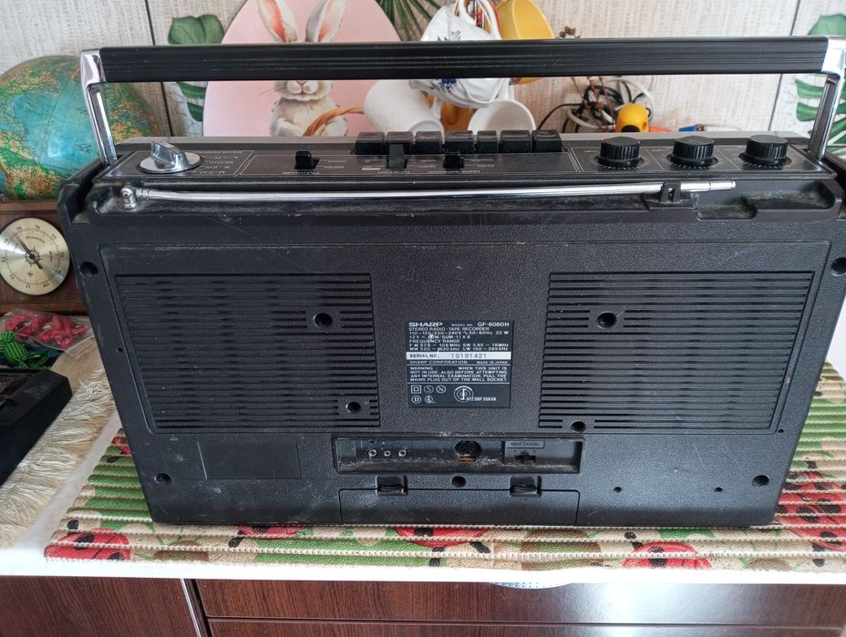 Radiocasetofon sharp gf 6060