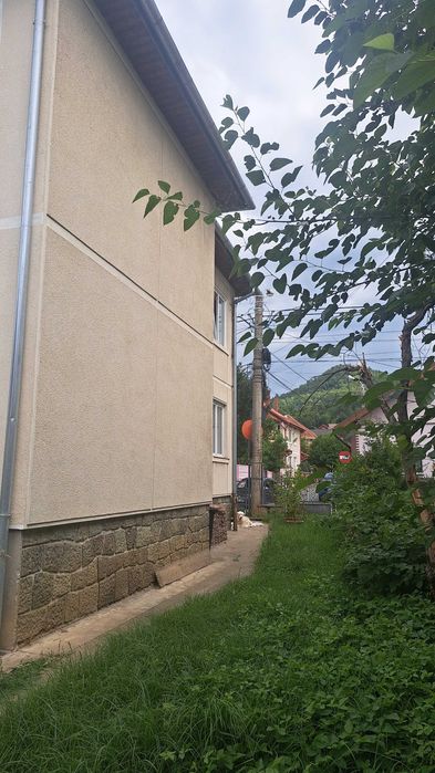 Zona Hollosy, casa de vanzare sau schimb cu apartament