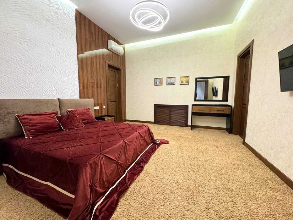 R1! Сдаётся ШИКАРНЫЙ участок для жилья или офиса около Аэропорта!