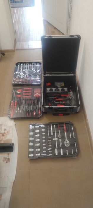 Продавам инструменти Stahl Mayer Professional