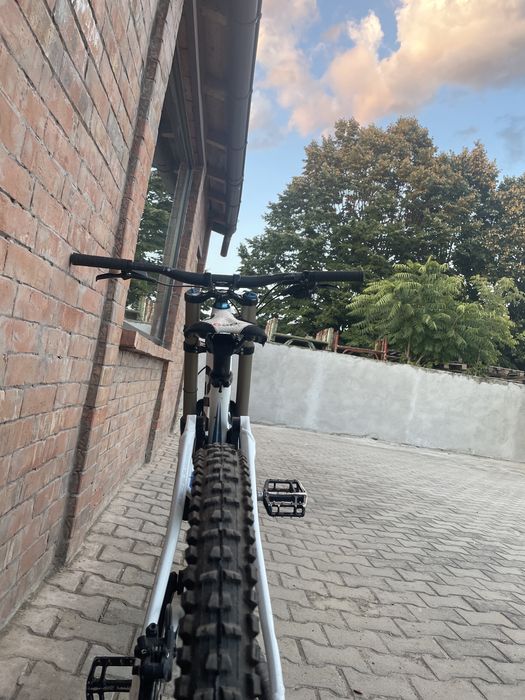 Bicicleta GIANT GLORY 01 de vânzare