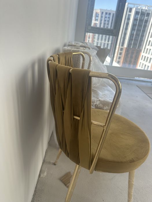 Стулья кухонные комплект