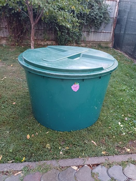 Vând tocitoare 750l