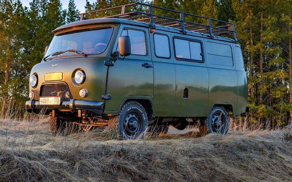 Продам уазик по запчастям