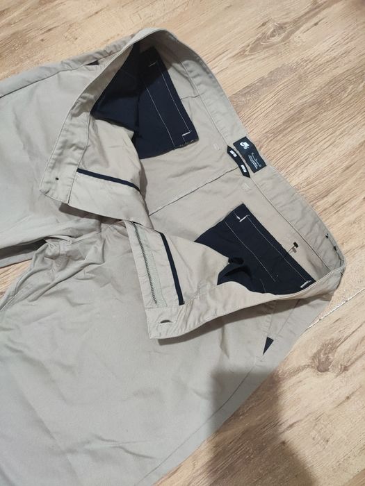 Pantaloni Nike mărimea 40 XXL