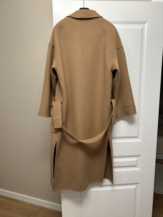 Пальто отличное продам